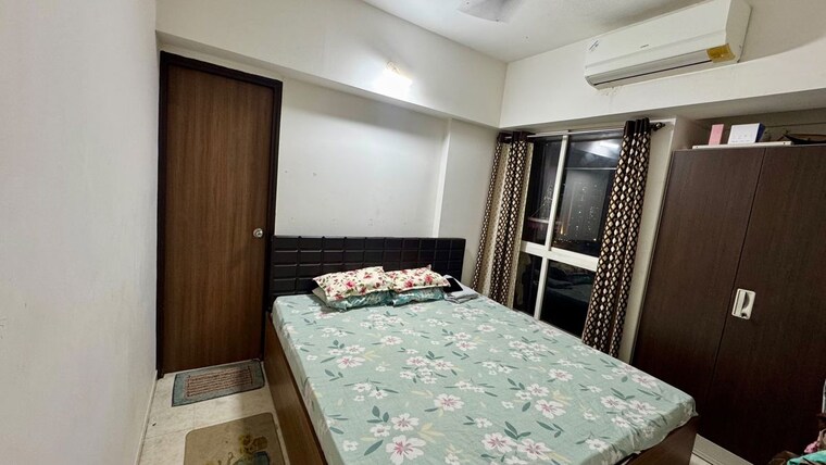 Bedroom, lodha-amara 1.5 Bedroom 550 Sq.Ft. Apartment In Kolshet Road Thane 10495737