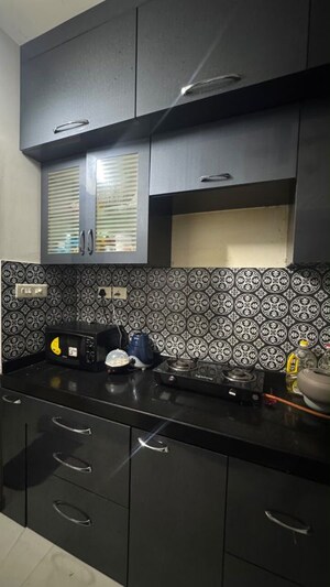 1.5 BHK Apartment For Rent in Lodha Amara, Kolshet Road