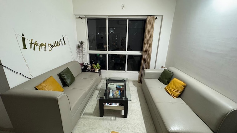 Team Area, lodha-amara 1.5 Bedroom 550 Sq.Ft. Apartment In Kolshet Road Thane 10495737