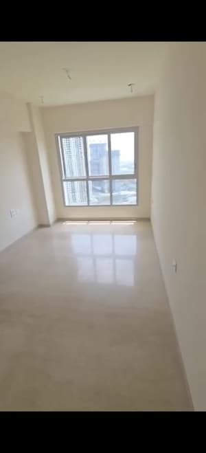 Room in 2 BHK Apartment at Piramal Vaikunth, Balkum Pada – for Sale