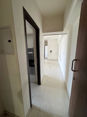  2 BHK Apartment at Lodha Amara, Kolshet Road – for Sale