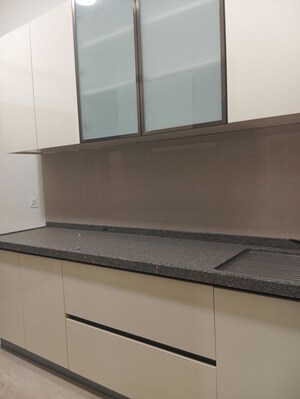 Furnished Amenities in 3 BHK Apartment at Piramal Mahalaxmi, Mahalaxmi – for Rent