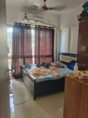 2 BHK Apartment For Rent in Chandak Cornerstone, Worli