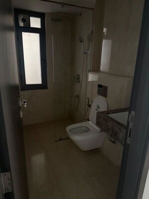 Bathroom in 4 BHK Apartment at Piramal Mahalaxmi, Mahalaxmi – for Rent