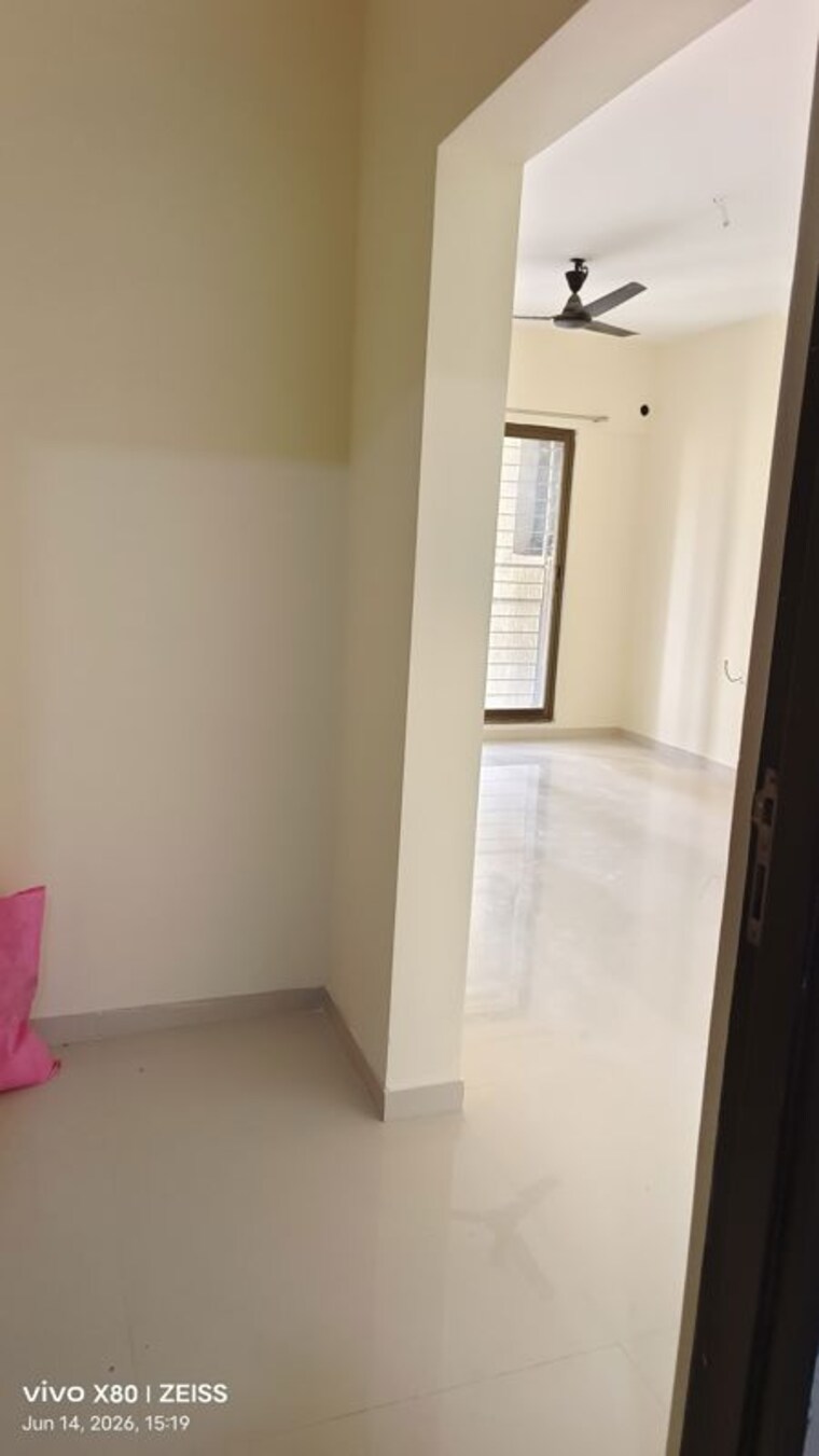 Room, runwal-eirene 2 Bedroom 650 Sq.Ft. Apartment In Balkum Pada Thane 10495779
