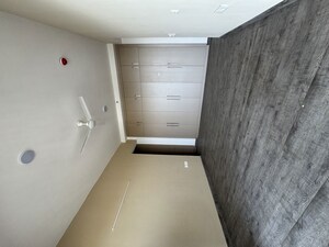 Room in 3.5 BHK Apartment at The Center Court Prime, Sector 88a – for Rent