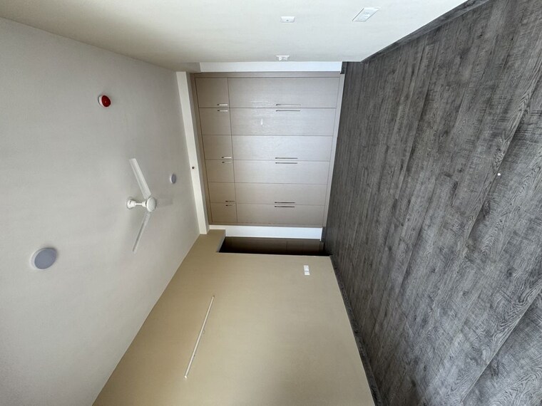 Room, the-center-court-prime 3.5 Bedroom 2175 Sq.Ft. Apartment In Sector 88a Gurgaon 10495781