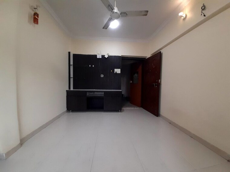 Room, doordarshan-chs 1 Bedroom 550 Sq.Ft. Apartment In Goregaon East Mumbai 10495778
