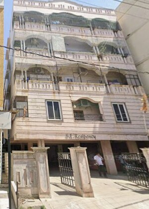  Apartment For Sale in Amberpet