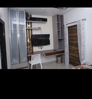 Bathroom in 3 BHK Builder Floor at Rohini Sector 7 – for Rent