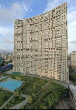 4 BHK + Pooja Room 2150 Sq.Ft. Apartment in Godrej Planet