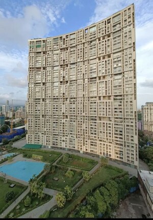 4 BHK Apartment For Sale in Godrej Planet, Jacob Circle