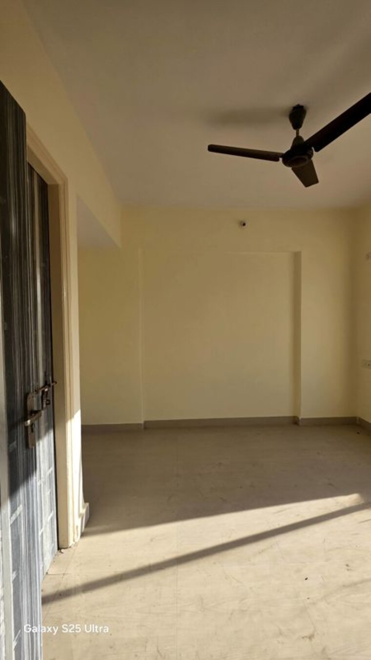 Room, surya-enclave-co-op-hsg-society 1 Bedroom 625 Sq.Ft. Apartment In Manpada Thane 10495820