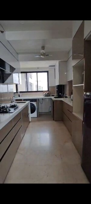 Kitchen in 3.5 BHK Apartment at Imperial Heights Goregaon West, Goregaon West – for Rent