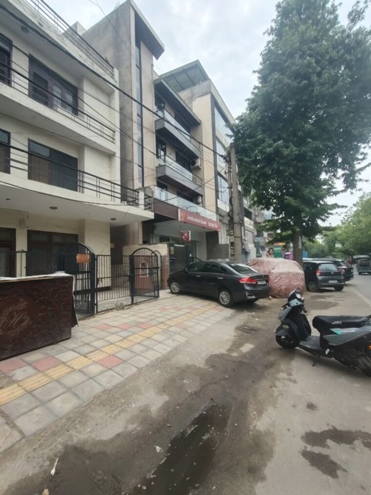 Exterior View, paschim vihar Commercial Shop 700 Sq.Ft. In Paschim Vihar Delhi 10495850