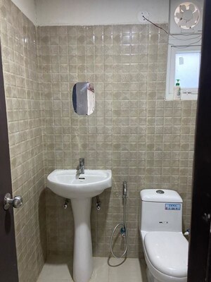 Bathroom in 3.5 BHK Apartment at Ansal Sushant Golf City Celebrity Gardens, Sushant Golf City – for Rent