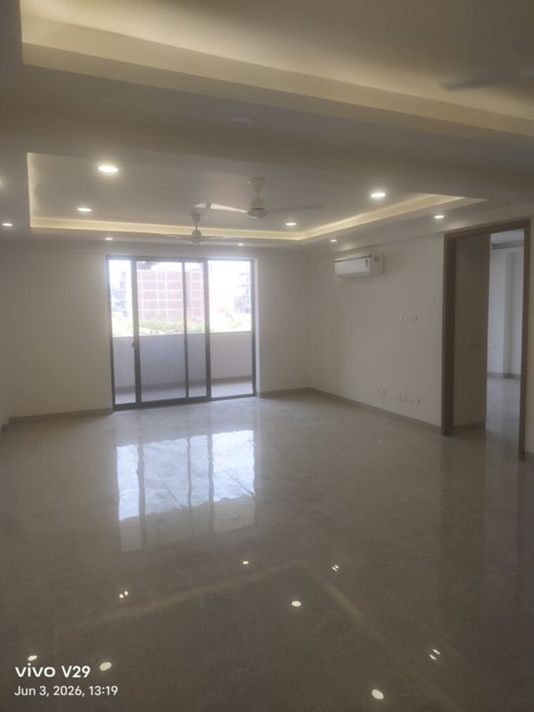 Room, tata-primanti-phase-2 4 Bedroom 3000 Sq.Ft. Apartment In Sector 72 Gurgaon 10495871