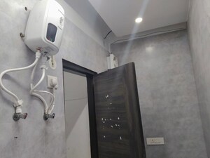 Furnished Amenities in 5 BHK Independent House at Sector 105 – for Rent