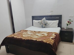 Bedroom in 5 BHK Independent House at Sector 105 – for Rent