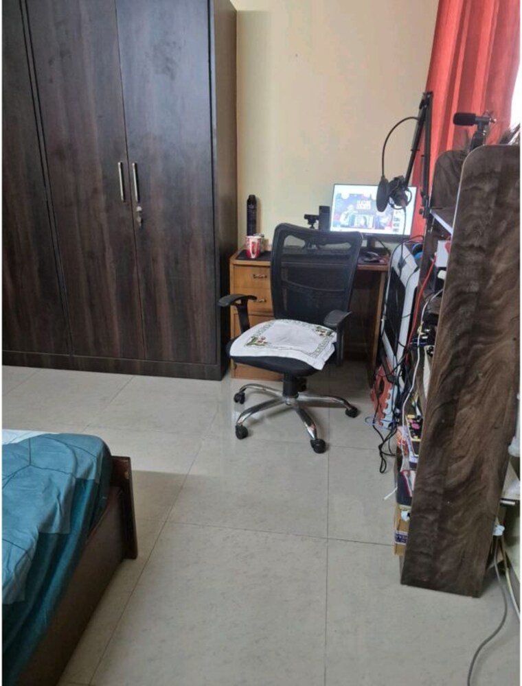  Parking, shree-vardhman-green-court 2 Bedroom 690 Sq.Ft. Apartment In Sector 90 Gurgaon 10495878
