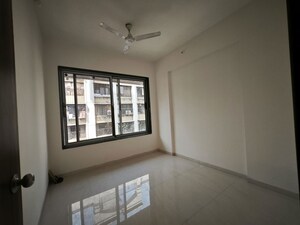 Room in 1 BHK Apartment at Chembur – for Sale