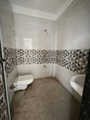 Bathroom in 1 BHK Apartment at Chembur – for Sale
