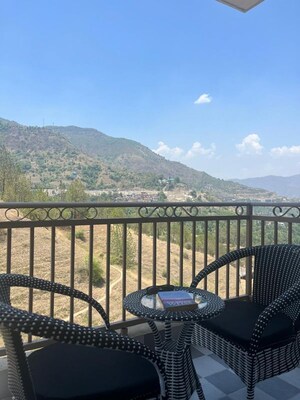 Studio Apartment – Exterior View View at Chambaghat - for Sale