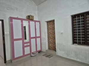 Room in 3 BHK Independent House at Chowalloor – for Sale