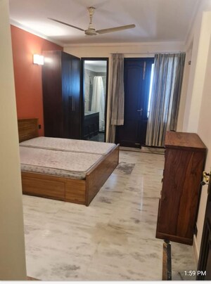 3 BHK Apartment For Rent in Jalvayu Towers, Sector 56