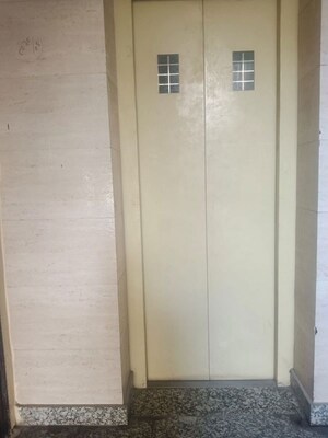 Building Lobby in 2 BHK Builder Floor at Maan Sona Apartments, Shahberi – for Rent