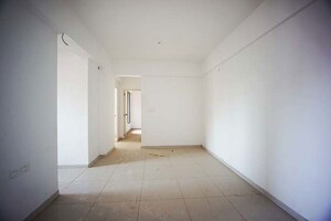Room in 2 BHK Apartment at Chandlodia – for Sale