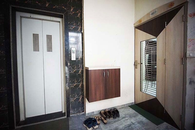 Room, vastral 2 Bedroom 136 Sq.Yd. Apartment In Vastral Ahmedabad 10496006