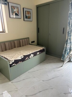 2 BHK Apartment For Rent in Raymond Ten X Habitat, Pokhran Road No Two