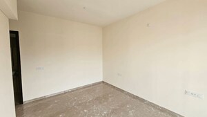 Room in 2 BHK Apartment at K Raheja Ascencio, Chandivali – for Rent