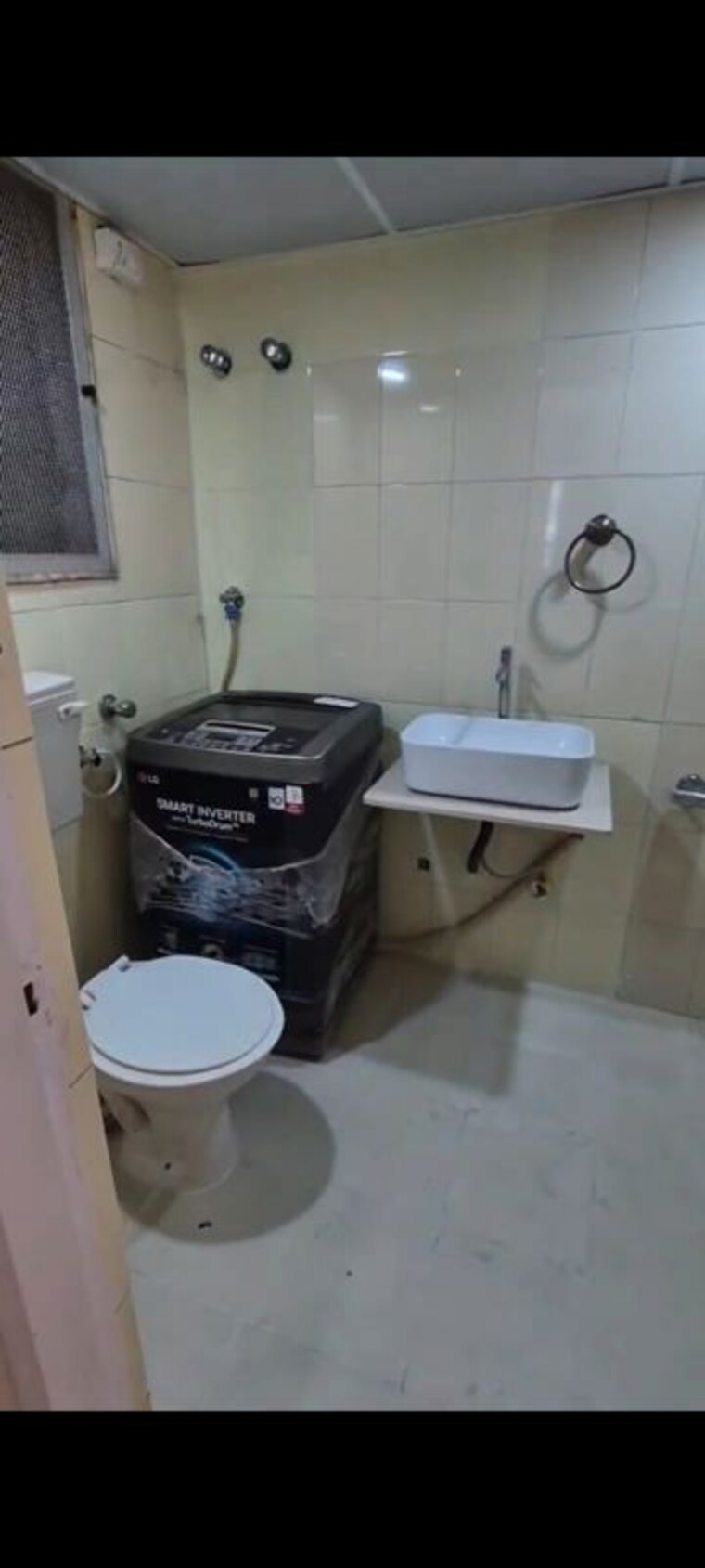 Washroom, garden-view-apartment 2 Bedroom 981 Sq.Ft. Apartment In Goregaon East Mumbai 10495966