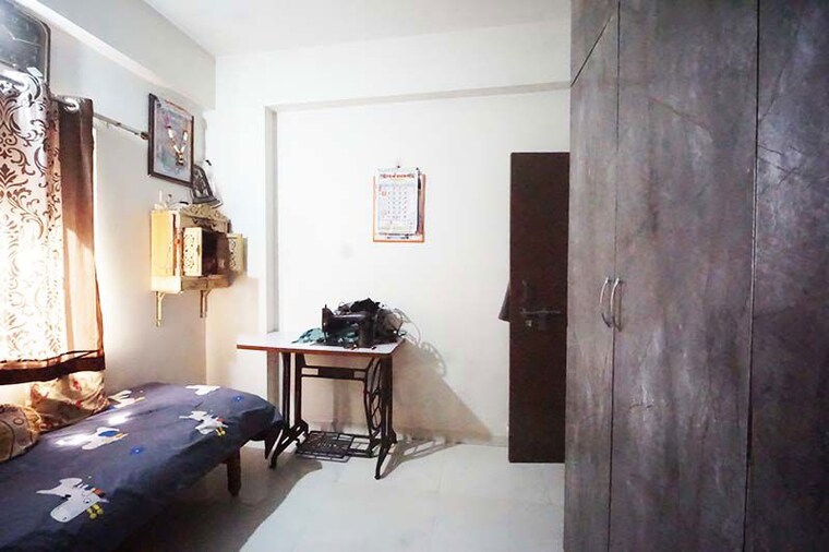 Living Room, odhav 2 Bedroom 127 Sq.Yd. Apartment In Odhav Ahmedabad 10496048