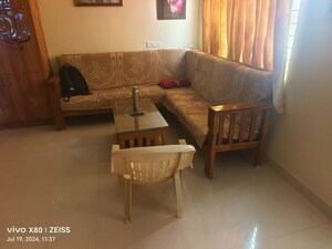Living Room in 2 BHK Apartment at Manapakkam – for Rent