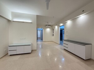 Room in 3 BHK Apartment at Godrej Woods, Sector 43 – for Rent