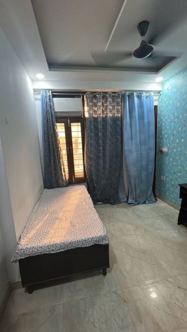 Bedroom, shakti khand 2 2 Bedroom 800 Sq.Ft. Builder Floor In Shakti Khand 2 Ghaziabad 10496080