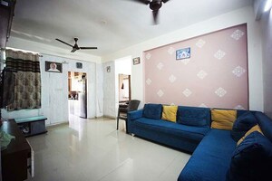 2 BHK Apartment For Sale in Nava Naroda
