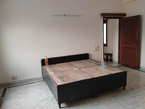Bedroom in 1 BHK Villa at Sector 39 – for Rent