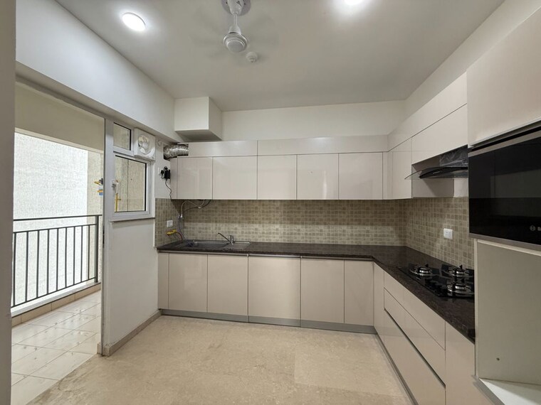 Kitchen, godrej-woods 4 Bedroom 2259 Sq.Ft. Apartment In Sector 43 Noida 10496094