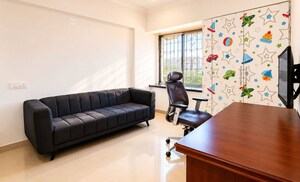 Bedroom in 2 BHK Apartment at Mahavir Square, Manpada – for Rent