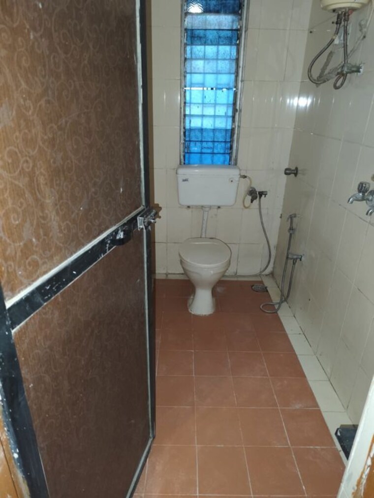 Bathroom, kharghar 3.5 Bedroom 1150 Sq.Ft. Penthouse In Kharghar Navi Mumbai 10496126