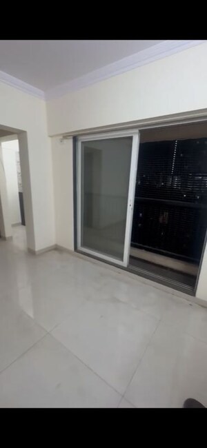1 BHK Apartment For Rent in Raunak Residency Thane, Pokhran Road No One