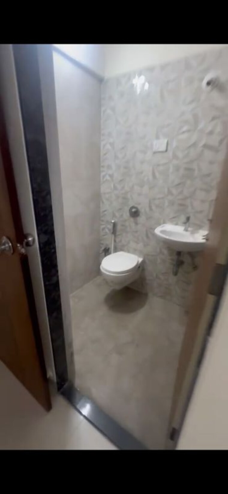 Bathroom, raunak-residency-thane 1 Bedroom 450 Sq.Ft. Apartment In Pokhran Road No One Thane 10496186