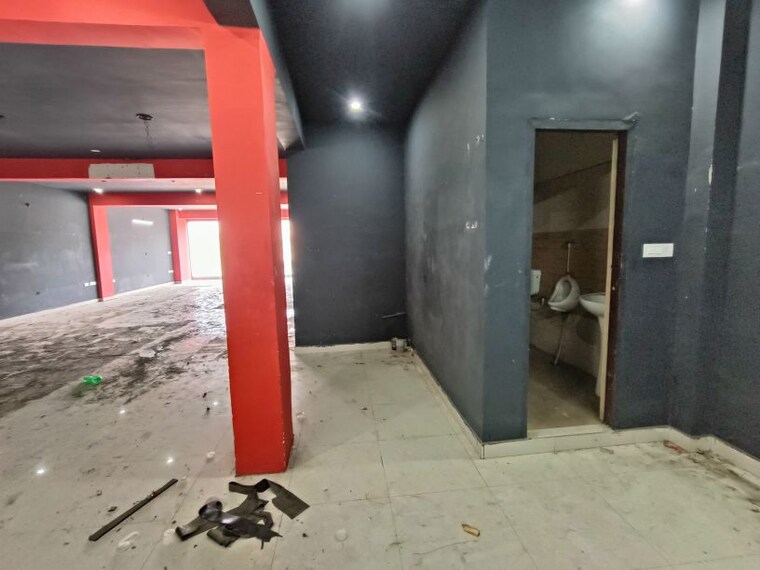 undefined, gomti nagar Commercial Office Space 1801 Sq.Ft. In Gomti Nagar Lucknow 10496189