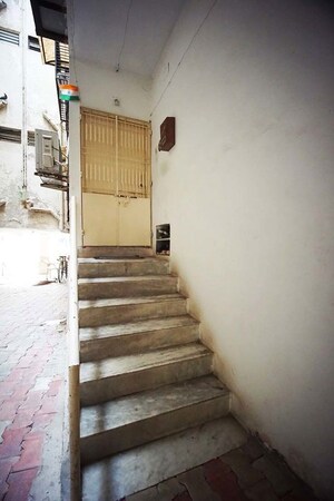 Staircase in 4 BHK Apartment at Ellisbridge – for Sale
