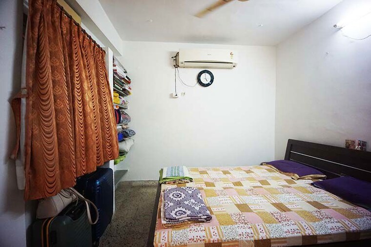 Bedroom, ellisbridge 4 Bedroom 171 Sq.Yd. Apartment In Ellisbridge Ahmedabad 10496179