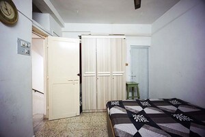 Kitchen in 4 BHK Apartment at Ellisbridge – for Sale